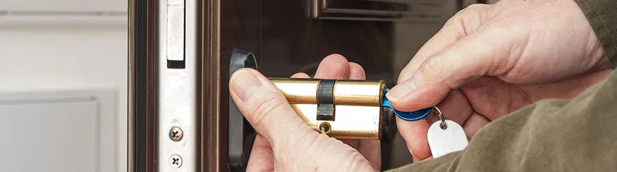 Phoenix Doors & Locksmith Phoenix, AZ 602-687-4451 - zip-01